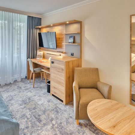 Ringhotel อาเรินส์บวร์ก ภายนอก รูปภาพ
